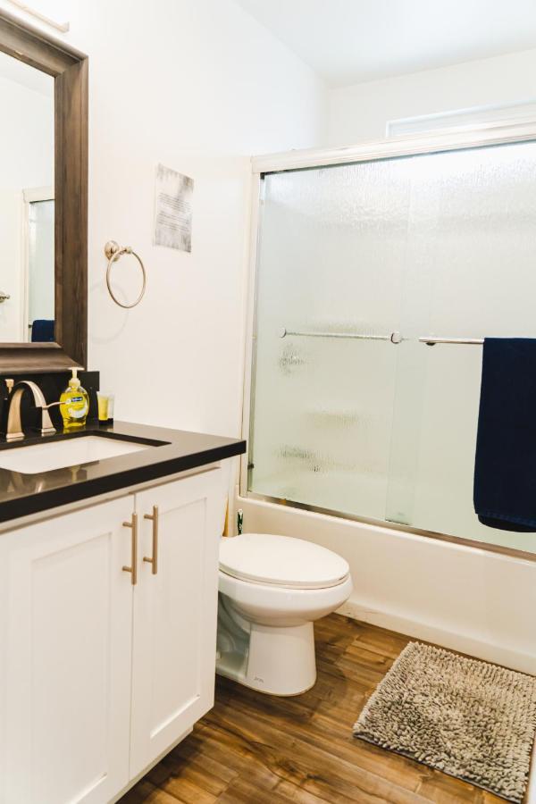 Modern Remodeled 1-Bedroom Close To Hollywood Walk Of Fame With Parking Лос-Анджелес Экстерьер фото
