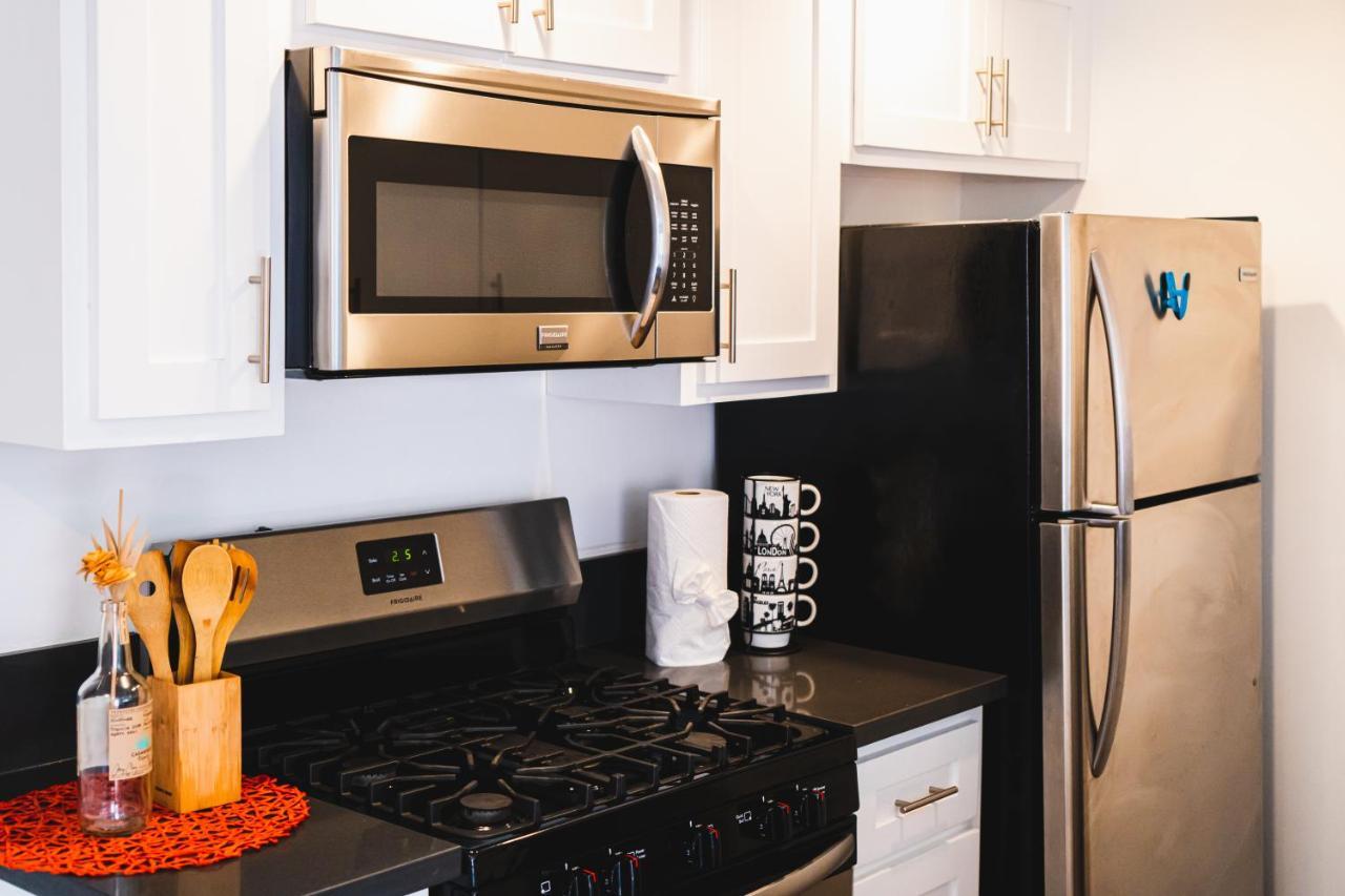 Modern Remodeled 1-Bedroom Close To Hollywood Walk Of Fame With Parking Лос-Анджелес Экстерьер фото