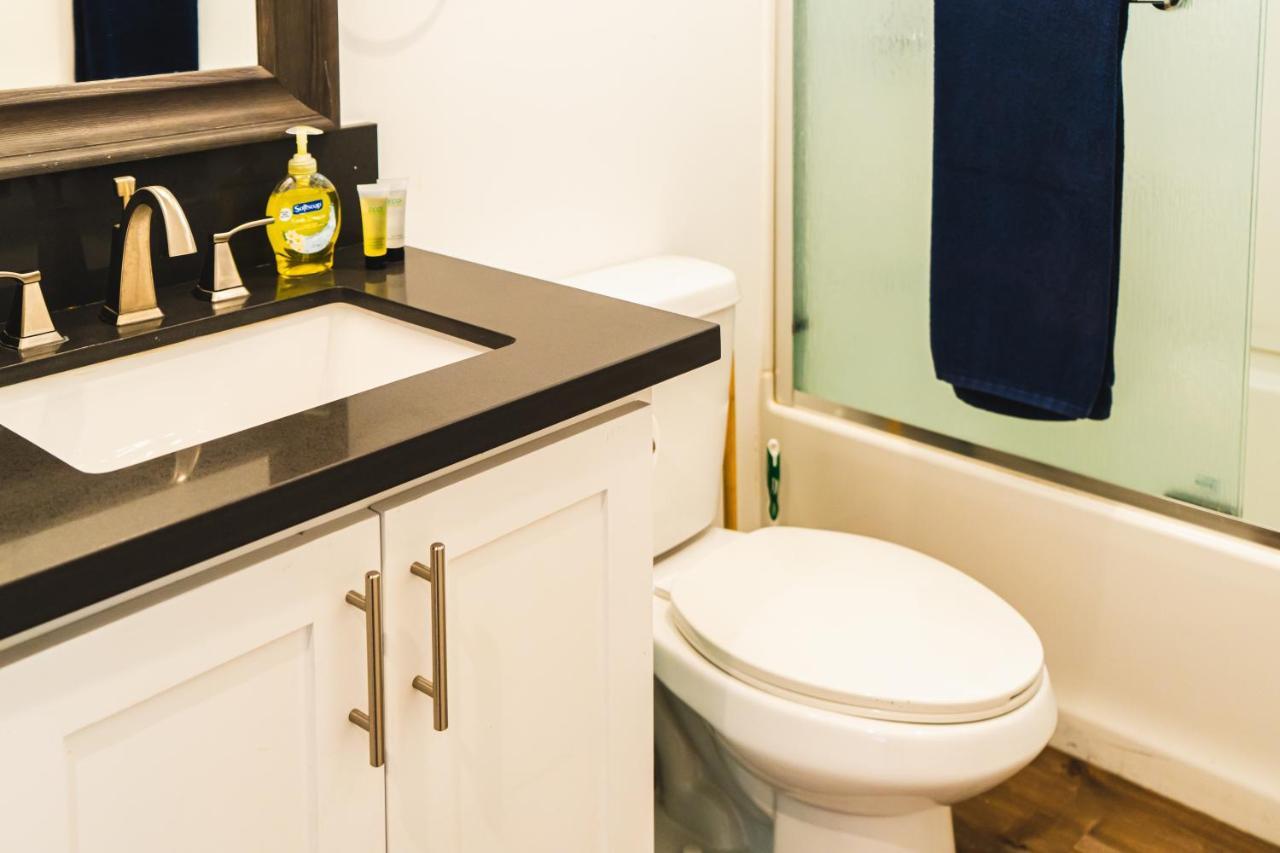 Modern Remodeled 1-Bedroom Close To Hollywood Walk Of Fame With Parking Лос-Анджелес Экстерьер фото